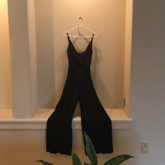 standard Pants - Very cute grey wide leg jumpsuit size L